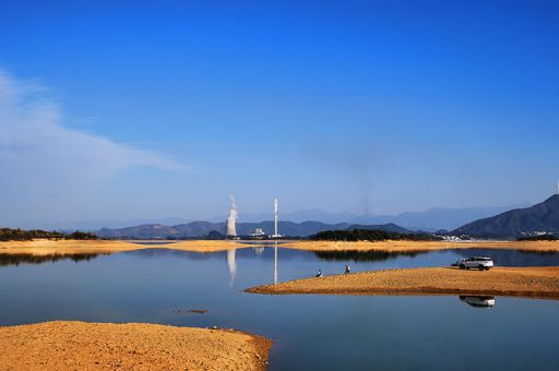 全球首款共享照明无人机，浙企引领无人机照明革新