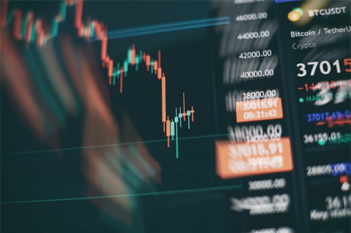 100亿，52岁安徽大厨，干出2024年第一个饭馆IPO